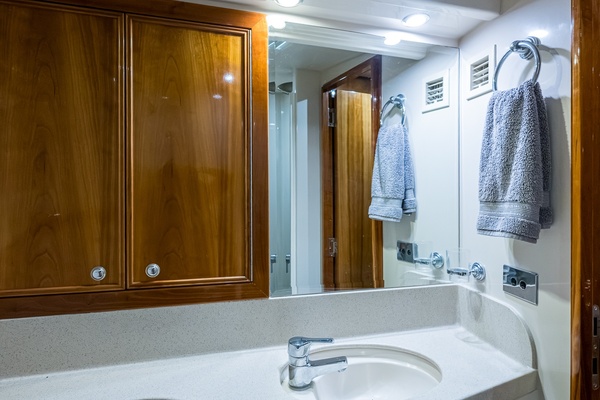 51ft Riviera Yacht For Sale