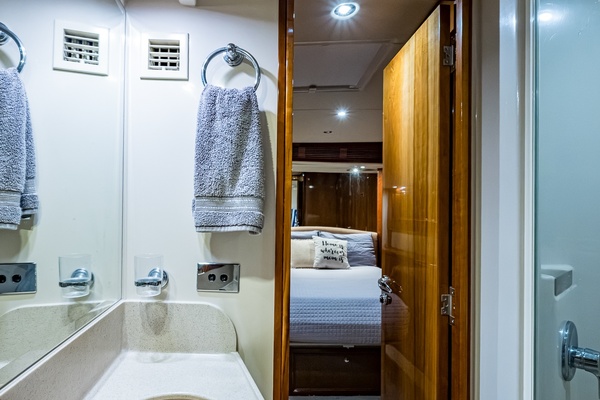 51ft Riviera Yacht For Sale