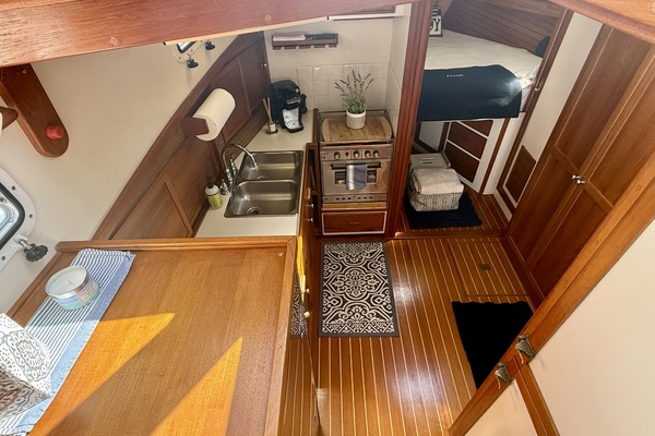 Oasis 38ft Wilbur Yacht For Sale