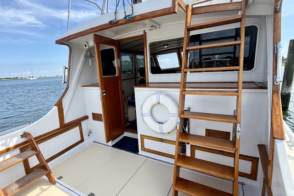 Oasis 38ft Wilbur Yacht For Sale