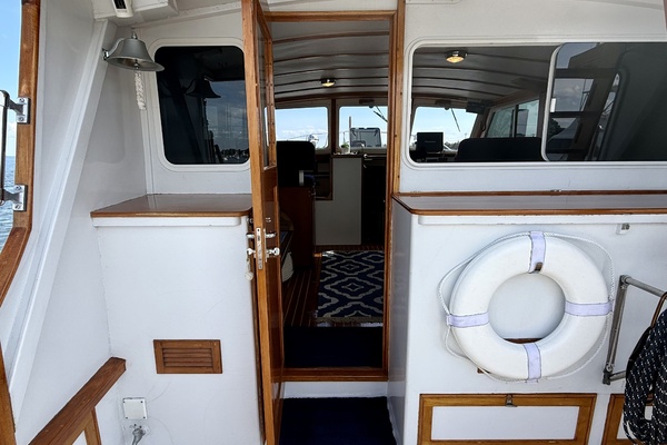 Oasis 38ft Wilbur Yacht For Sale