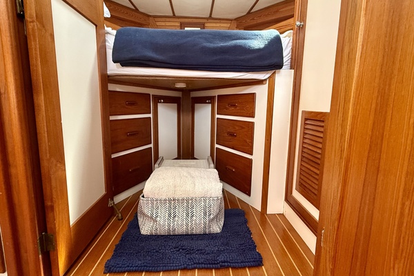Oasis 38ft Wilbur Yacht For Sale