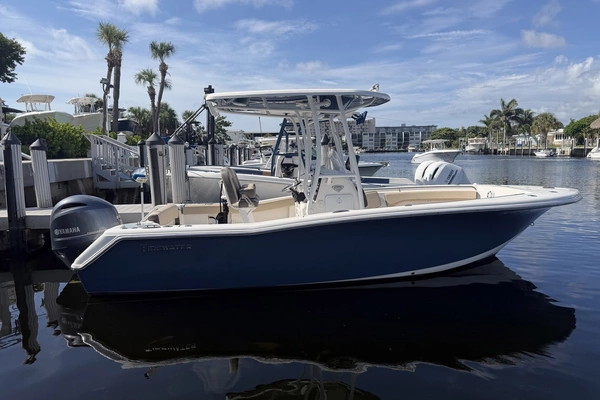 22-ft-Tidewater-2018-220 CC Adventure- Pompano Beach Florida United States  yacht for sale