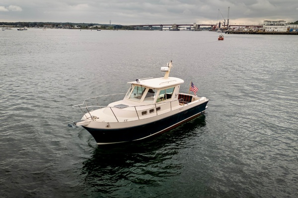 Green Light 28ft Albin Yacht For Sale