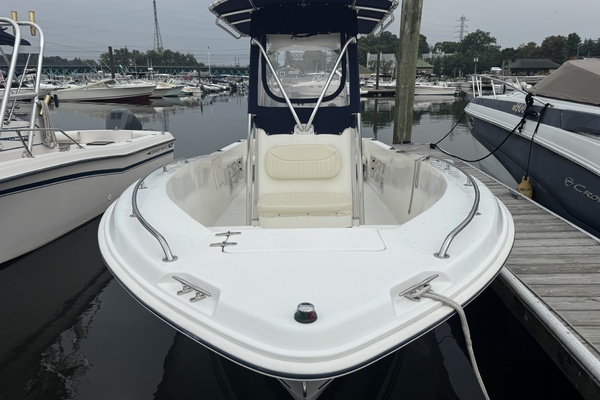 22ft Sea Hunt Yacht For Sale