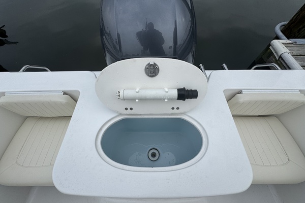 22ft Sea Hunt Yacht For Sale