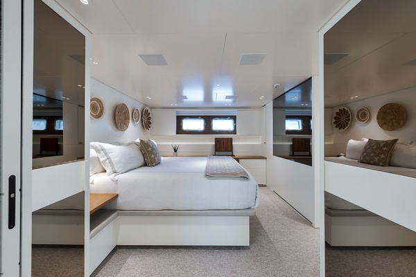 Lauren Marie 92ft Sanlorenzo Yacht For Sale