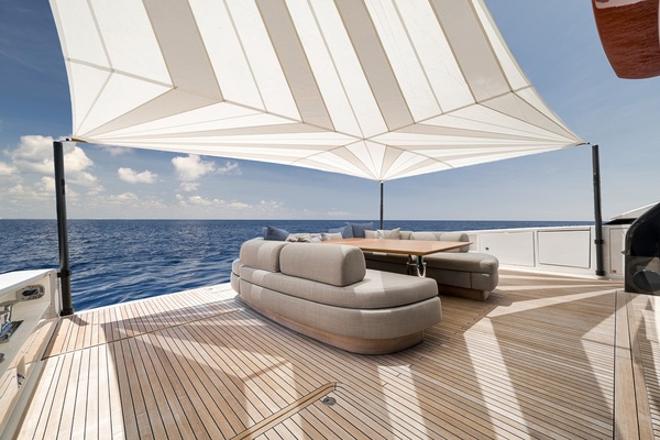 Lauren Marie 92ft Sanlorenzo Yacht For Sale