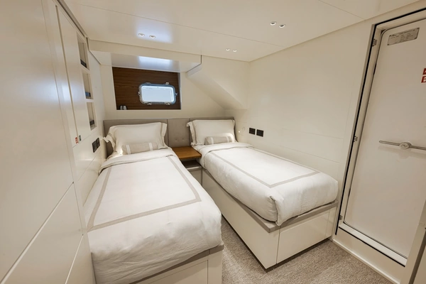 Sanlorenzo SP92 Yacht For Sale