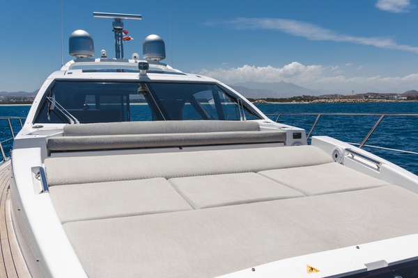 60ft Azimut Yacht For Sale