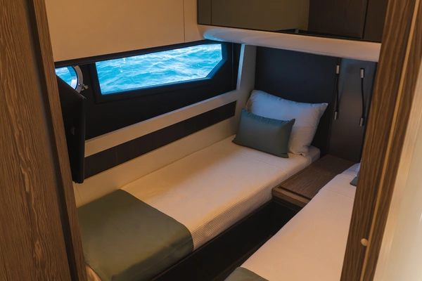 Azimut  Yacht For Sale