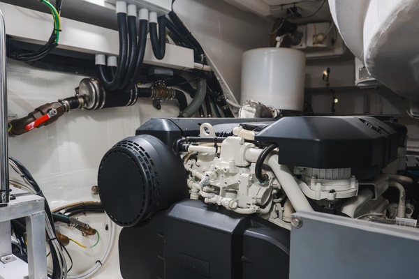 60ft Azimut Yacht For Sale