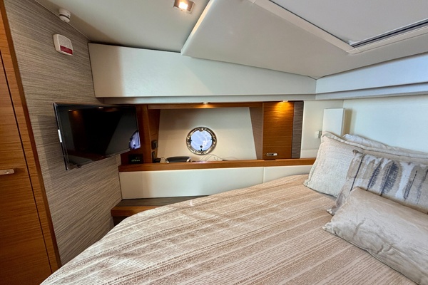 Sea GARR 39ft Tiara Yachts Yacht For Sale