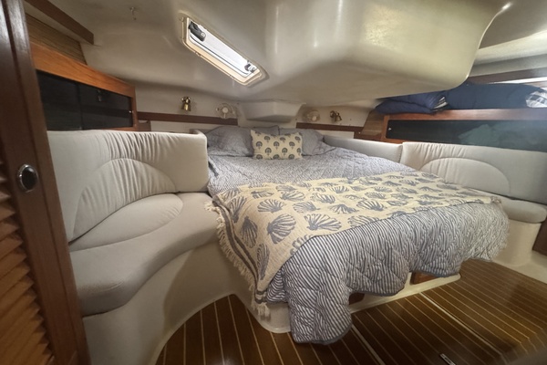 Lucky Dogs 38ft Catalina Yacht For Sale