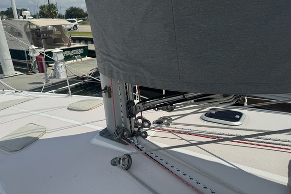 Lucky Dogs 38ft Catalina Yacht For Sale