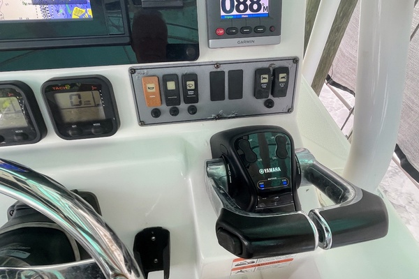 30ft Wellcraft Yacht For Sale