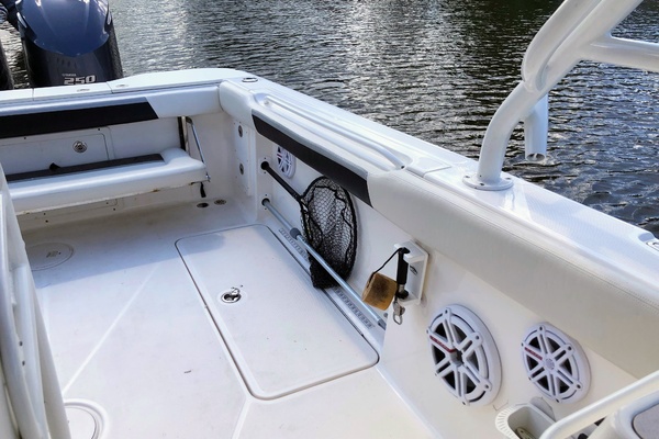 30ft Wellcraft Yacht For Sale