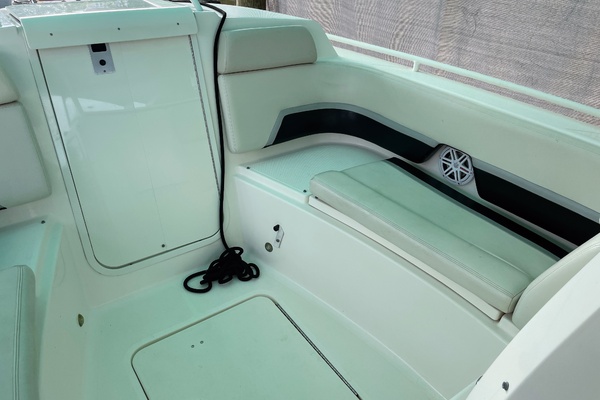 30ft Wellcraft Yacht For Sale