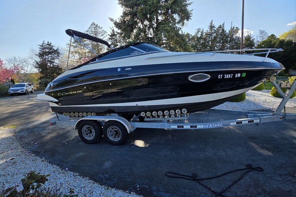 2014 Crownline 23
