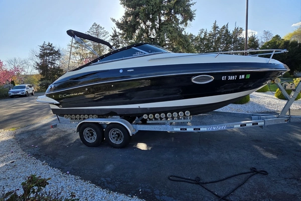 23-ft-Crownline-2014-- Old Saybrook Connecticut United States  yacht for sale