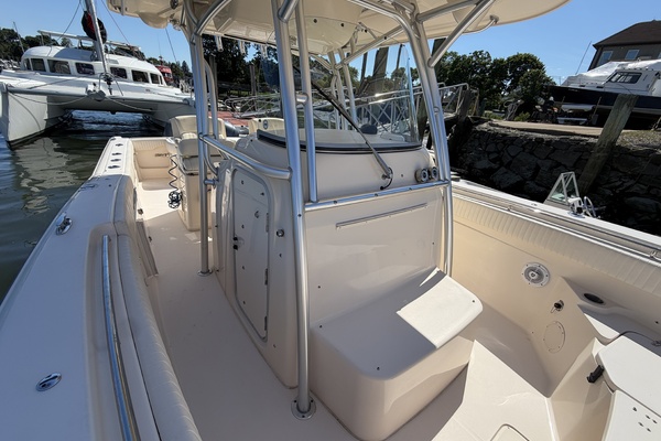 30ft Grady White Yacht For Sale