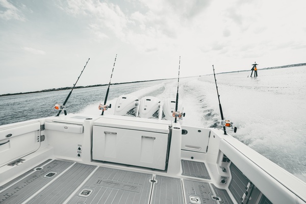 37ft Pursuit Yacht For Sale