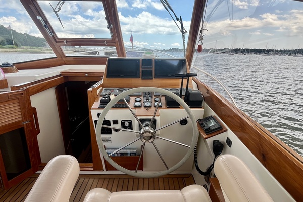 Halcyon 38ft Little Harbor Yacht For Sale