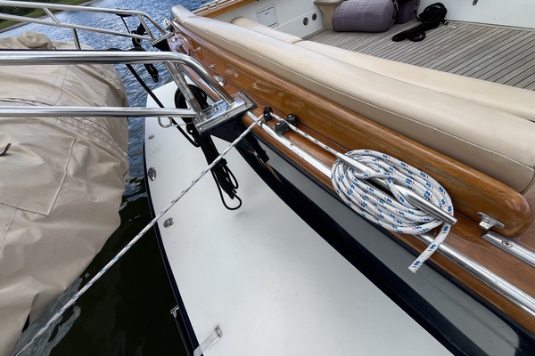 Halcyon 38ft Little Harbor Yacht For Sale