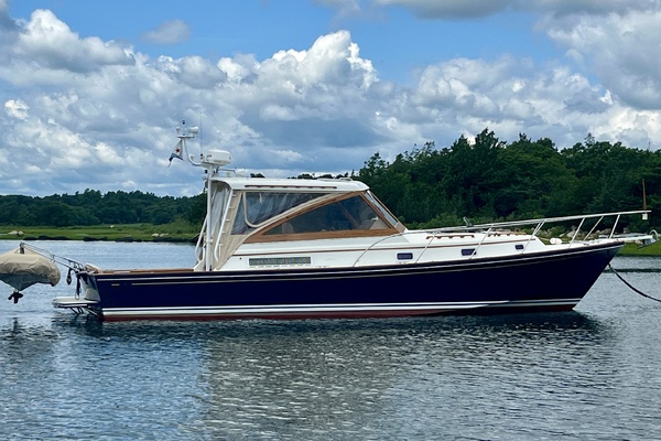 Halcyon 38ft Little Harbor Yacht For Sale