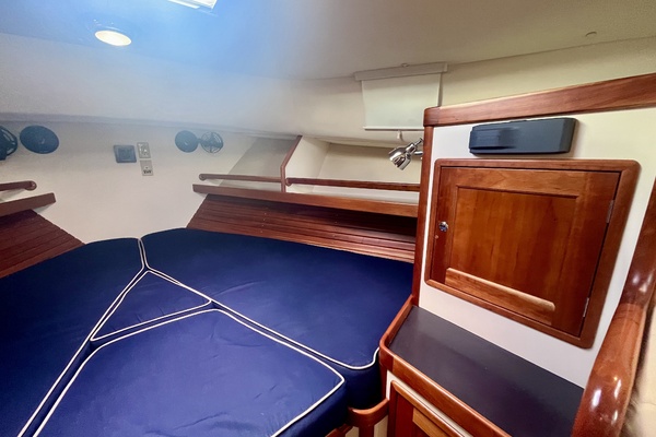 Halcyon 38ft Little Harbor Yacht For Sale