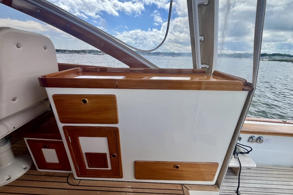 Little Harbor Whisper Jet 38 Prop Yacht For Sale