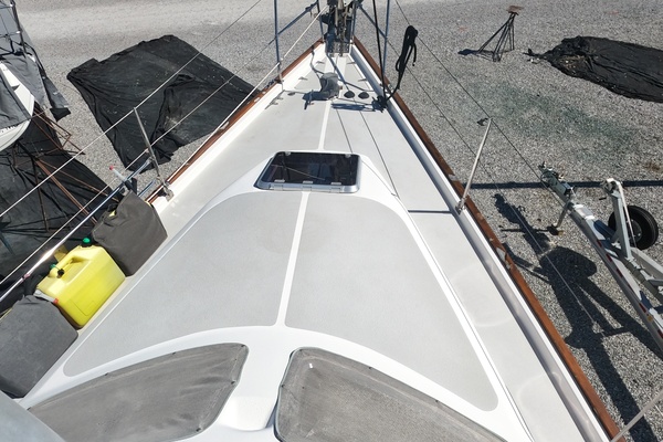 45ft Catalina Morgan Yacht For Sale