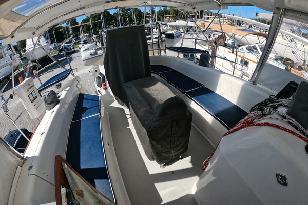 45ft Catalina Morgan Yacht For Sale