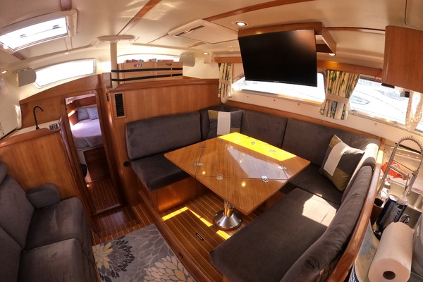 45ft Catalina Morgan Yacht For Sale