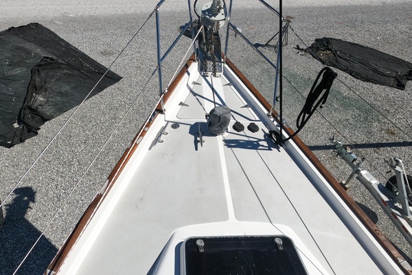 45ft Catalina Morgan Yacht For Sale