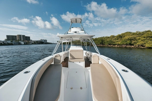 Bahama 37 Yacht For Sale