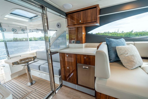 46ft Riviera Yacht For Sale