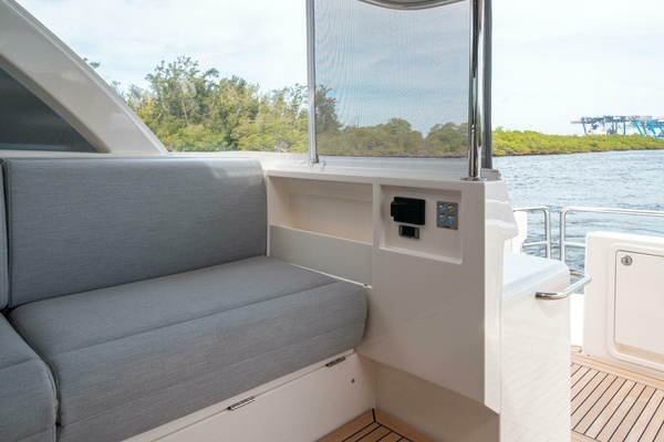 46ft Riviera Yacht For Sale