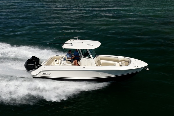 28ft Boston Whaler Yacht For Sale
