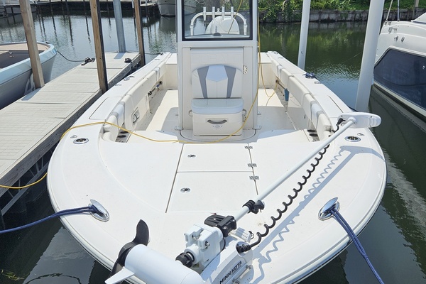 26ft Robalo Yacht For Sale