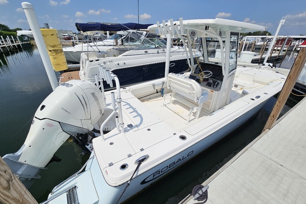 26ft Robalo Yacht For Sale
