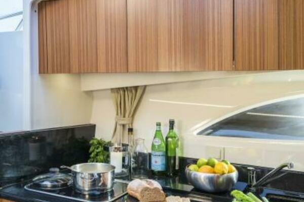 31ft Marex Yacht For Sale