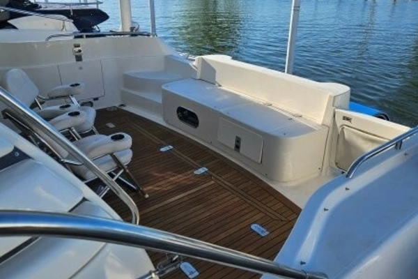 Sunseeker 62 Manhattan Yacht For Sale