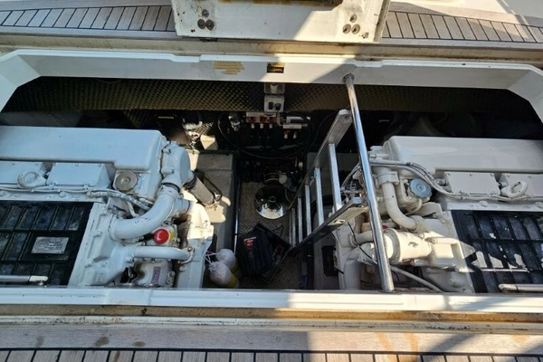 Sunseeker 62 Manhattan Yacht For Sale