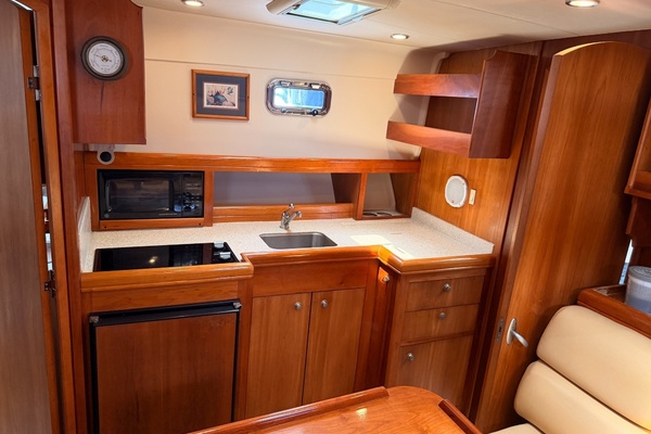 Seamonster 34ft Mainship Yacht For Sale