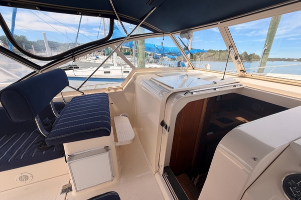Seamonster 34ft Mainship Yacht For Sale