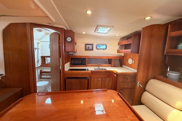 Seamonster 34ft Mainship Yacht For Sale
