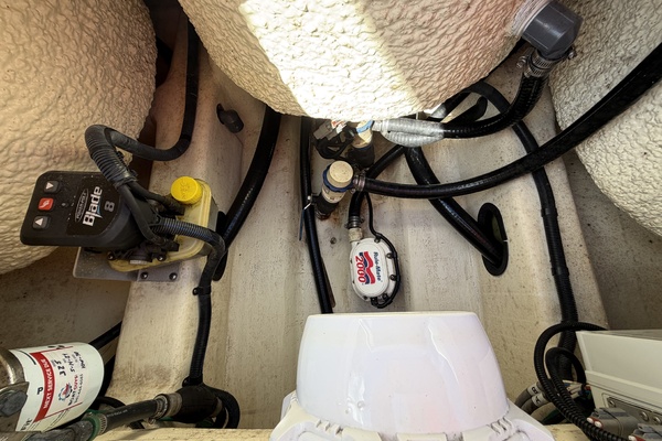 21ft Yellowfin Yacht For Sale