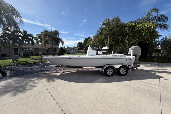 21ft Yellowfin Yacht For Sale