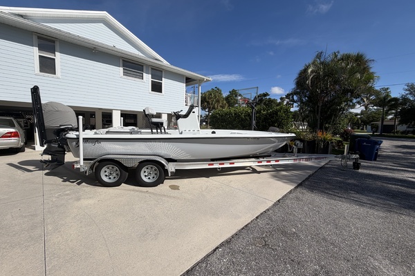 21ft Yellowfin Yacht For Sale